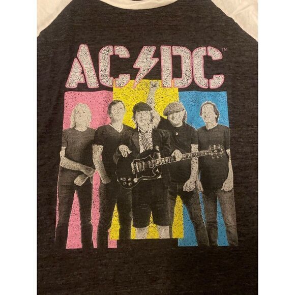 WST CST, women's ACDC graphic band cotton blend 3/4 sleeve t-shirt size XL - Picture 3 of 8